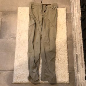 Patagonia size 4 woman’s pant